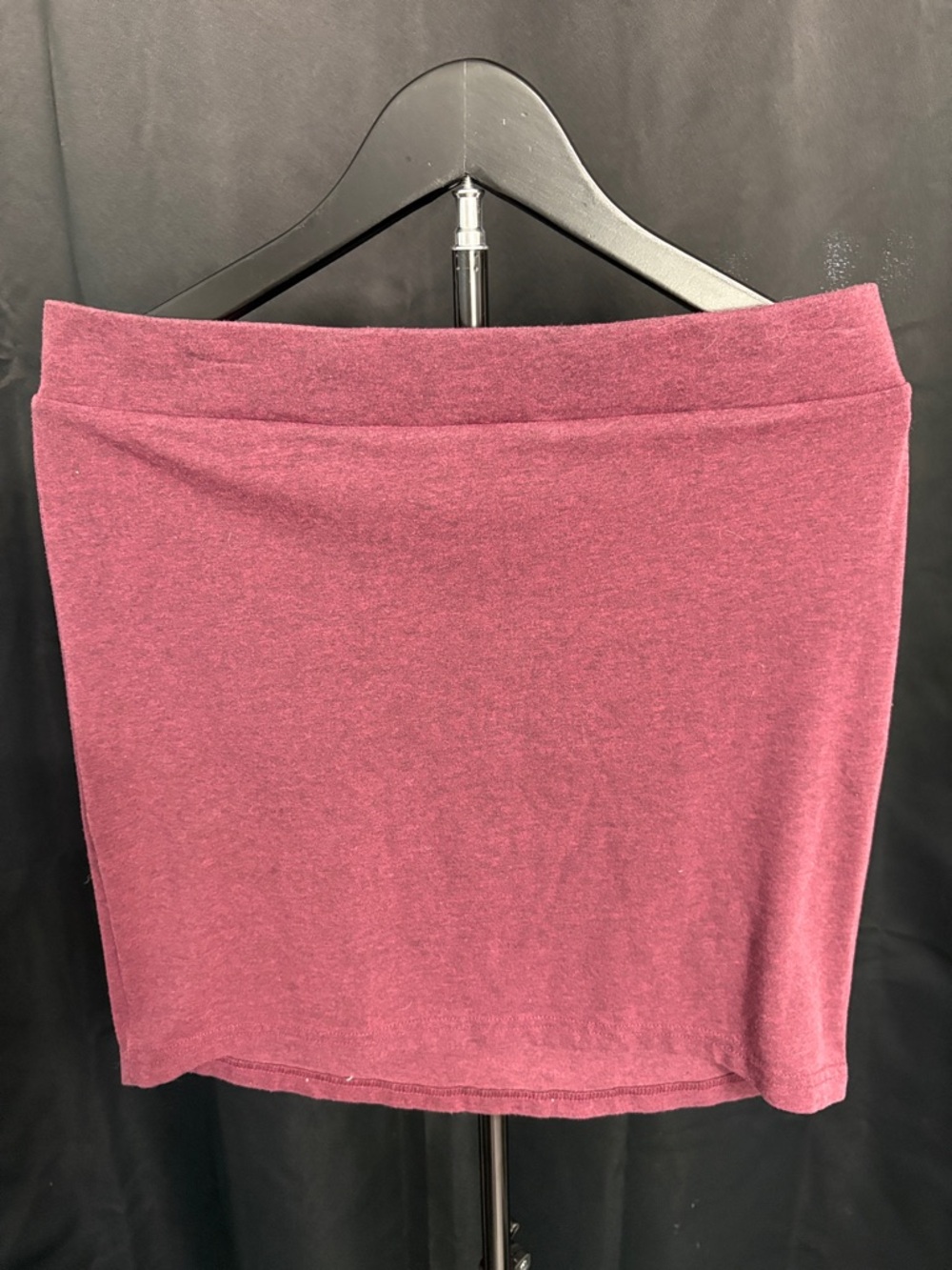 H&M Bundle of 3 Skirts Dark Grey, Burgundy, and Grey - Picture 7 of 9